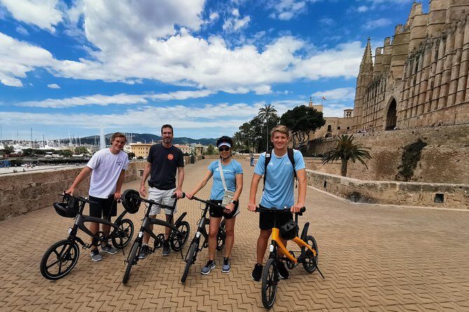 3 Hours E-Bike Tour in Palma - The 10:00 am Meeting Point: Plan for the Slightly Tricky Start