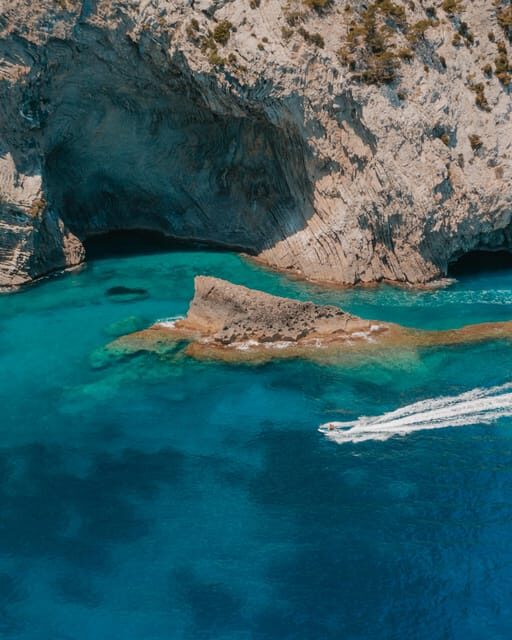 Alcudia: JetSki Tour Coll Baix beach & Caves (free Photos) - Key points before you book