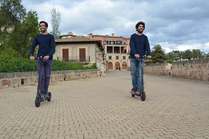 Electric kick scooter rental in Palma de Mallorca - Before You Ride: How the Setup Actually Works