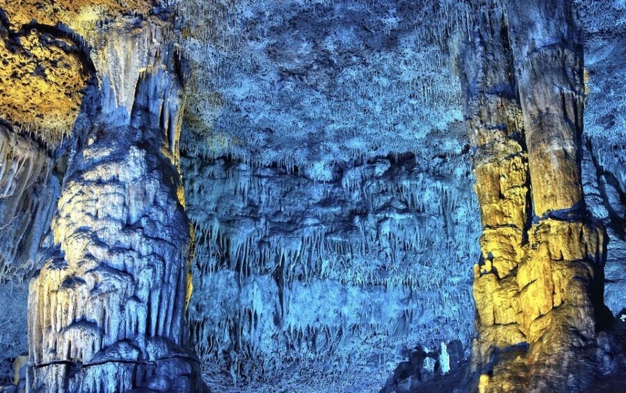 From Alcúdia: Dinosaurland and Hams' Caves Half-Day Trip - Who this tour fits best (and who should reconsider)