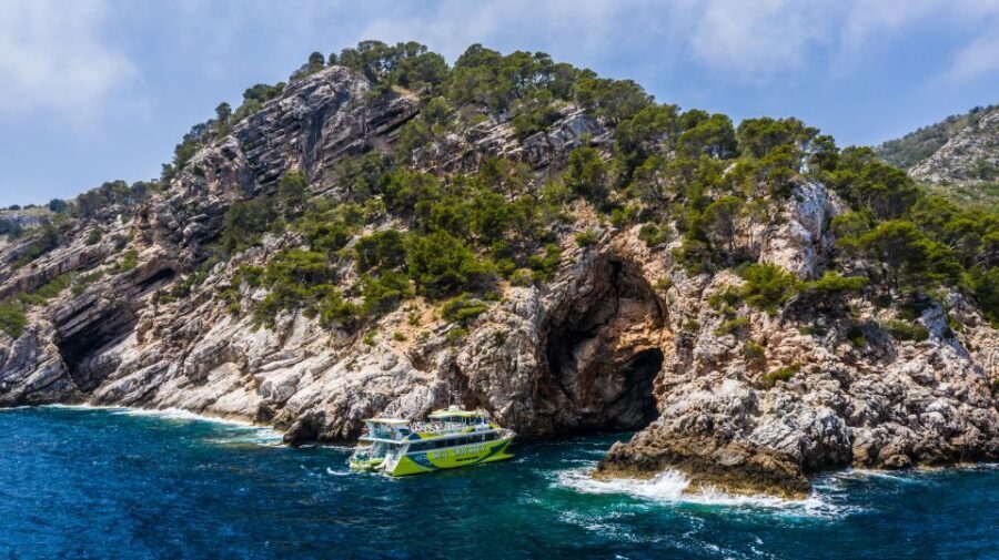 From Cala Ratjada: East Coast Glass-Bottom Boat Trip - Key things to know before you go