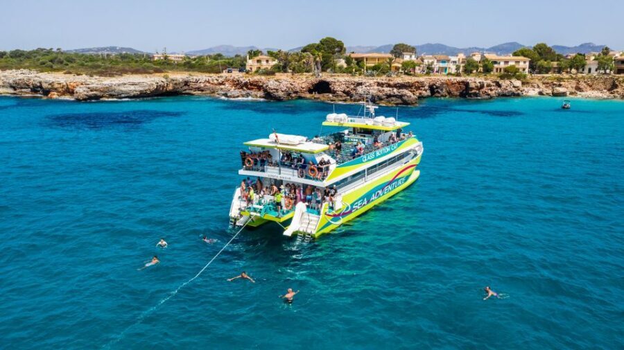 From Porto Cristo: East Coast Glass-Bottom Boat Trip - Why Porto Cristo works so well for an east-coast boat day