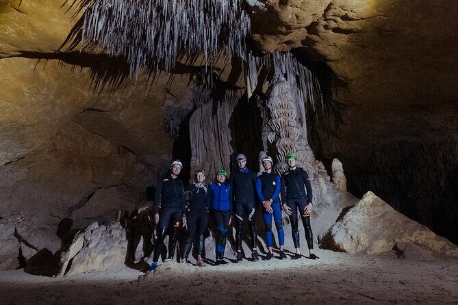 Hidden Mallorca: Sea Caving Adventure - Cala Romántica to the Lonely Cove: the walk that sets the tone