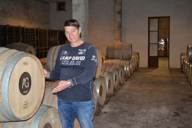 Mallorca Bodega & Olive Minibus Tour incl. Pick-up South Coast - Included Mallorcan bites: sobrasada, pamboli, ham and cheese, tapas