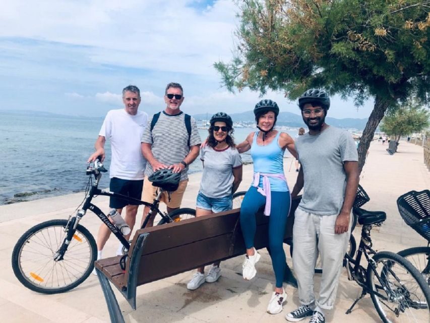 Palma de Mallorca: Guided Bicycle Tour with Tapas & a Drink - Tapas time at Plaza Mayor: included pinchos plus one drink