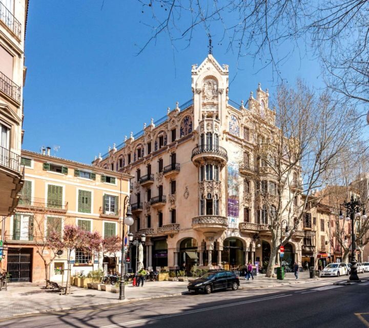 Palma de Mallorca: Old Town Guided Tour & Cathedral Visit - What this Palma old town + cathedral day is really like