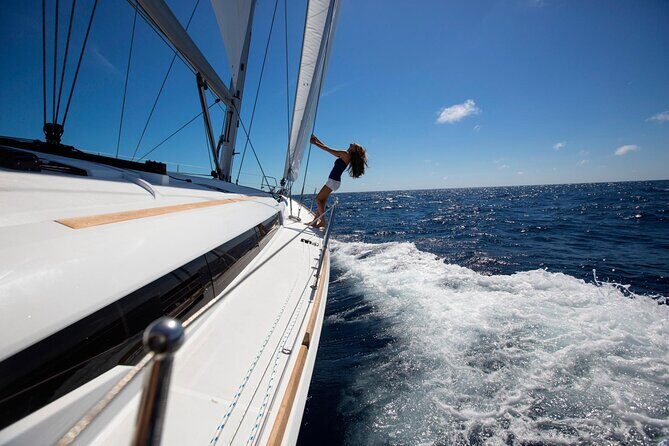 Private Sunset Cruise on Sailing Boat - Booking for English speakers and what logistics feel like