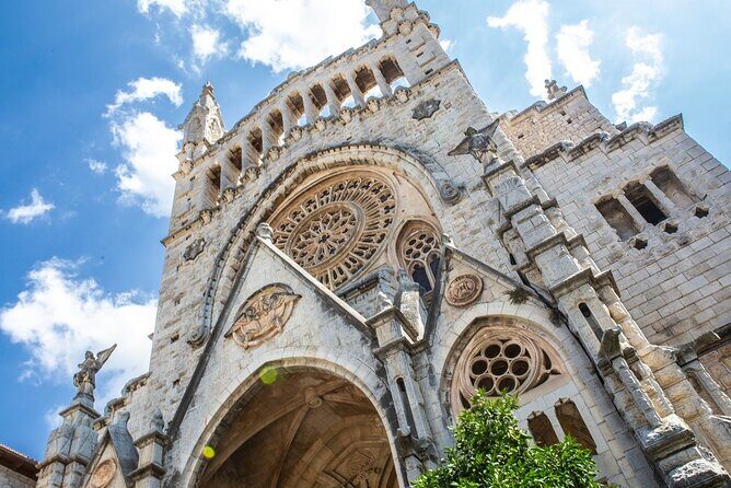 Valldemosa and Valley of Soller Tour in Mallorca - Can Prunera and Casa Modernista: A Short Art Window