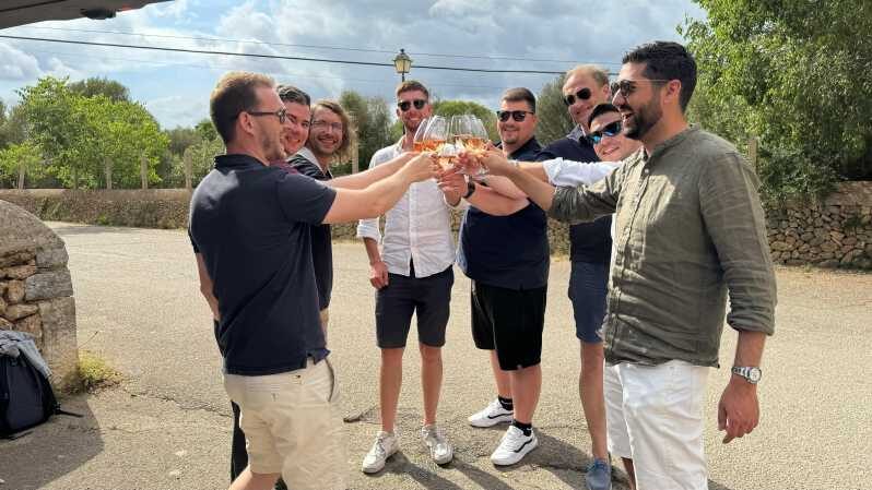 Weinsonntag auf Mallorca - The picnic setup: how the food is served and why it works